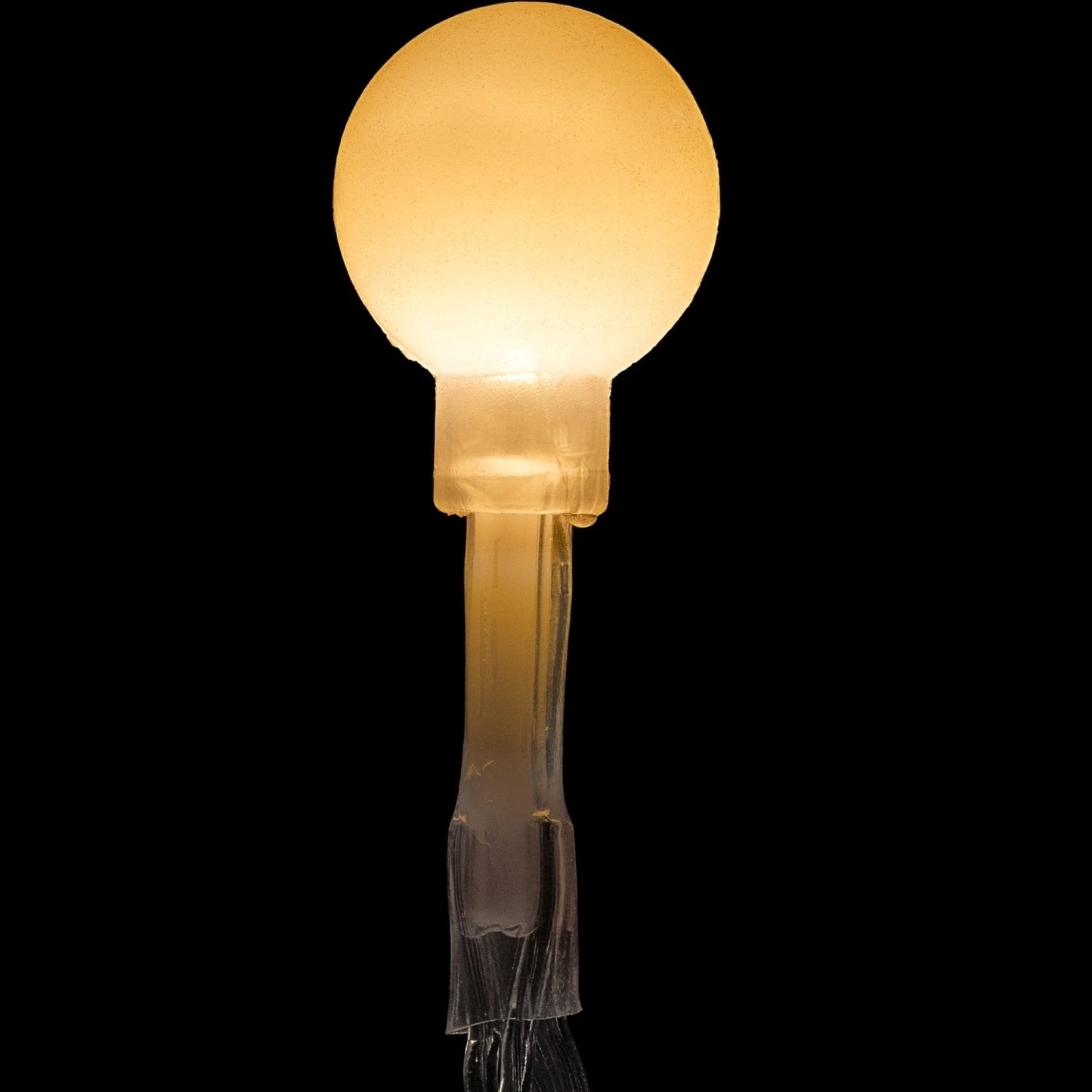 VOLTRONIC LED Verlichting Bollen 100 LEDs Adapter Warm Wit