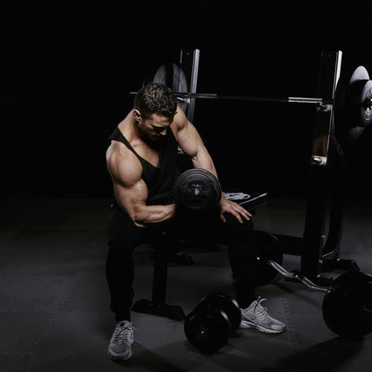 Banc de musculation plat avec ensemble d'haltères en plastique de 100 kg